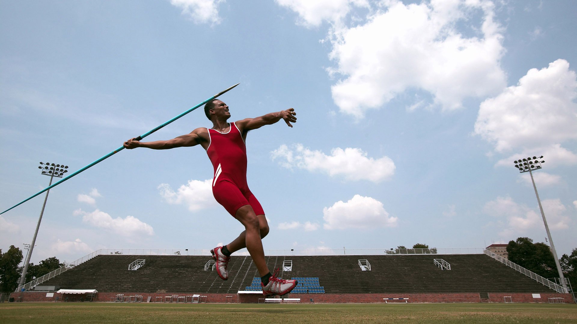  孙铭徽赛点兑现，利雅得新月淘汰武汉三镇晋级四强，主帅激动落泪